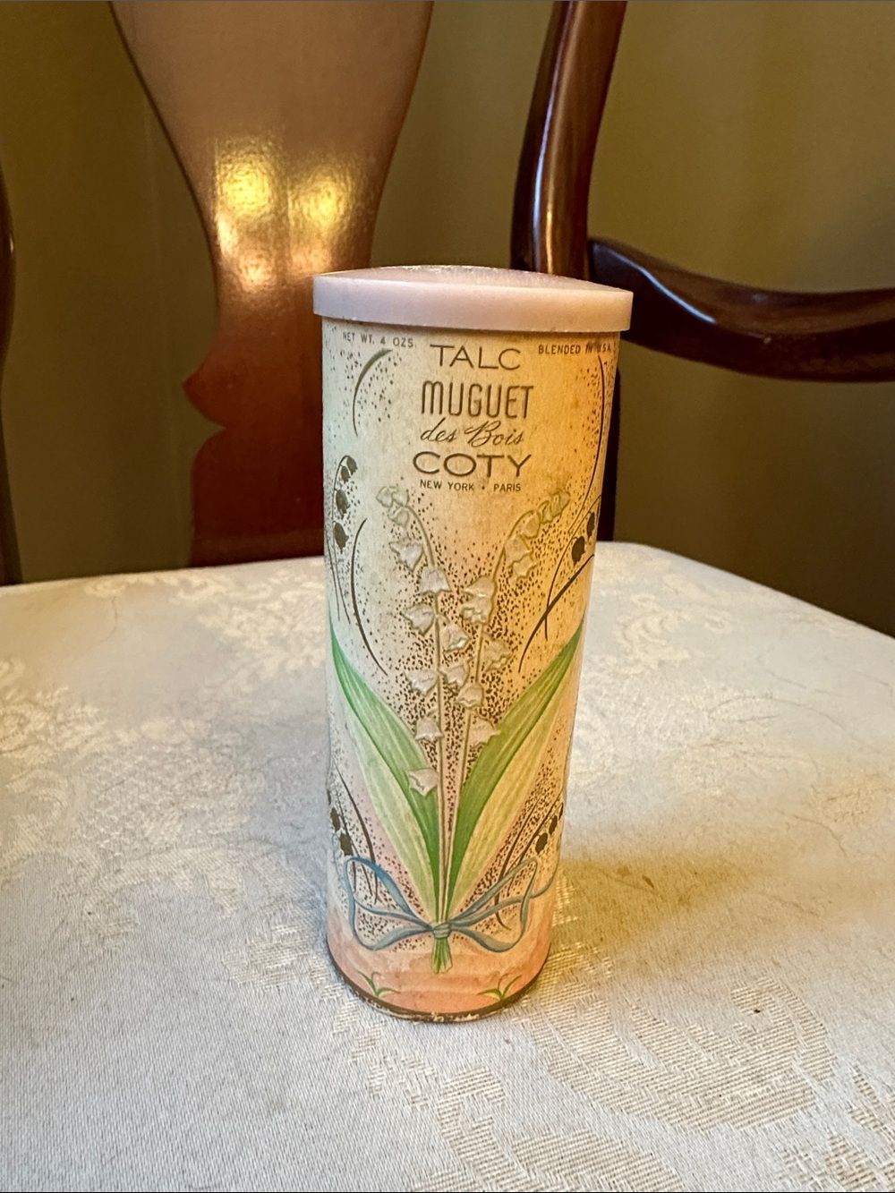 1950-60 Talc Muguet des Bois Coty New York, Paris 4 oz talc, opened but full